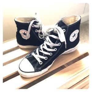 Converse Shoes - Converse high top sneakers Converse Shoes - Converse high top sneakers